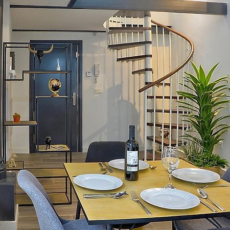 Duplex Moderno En Alameda Lägenhet Sevilla Exteriör bild