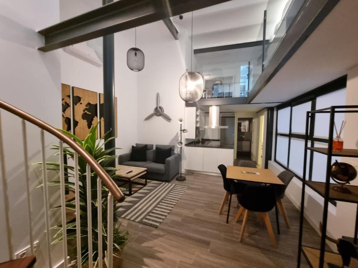 Duplex Moderno En Alameda Lägenhet Sevilla Exteriör bild