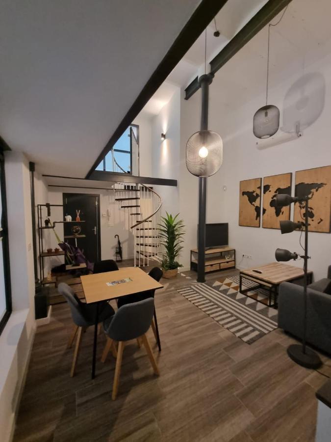 Duplex Moderno En Alameda Lägenhet Sevilla Exteriör bild