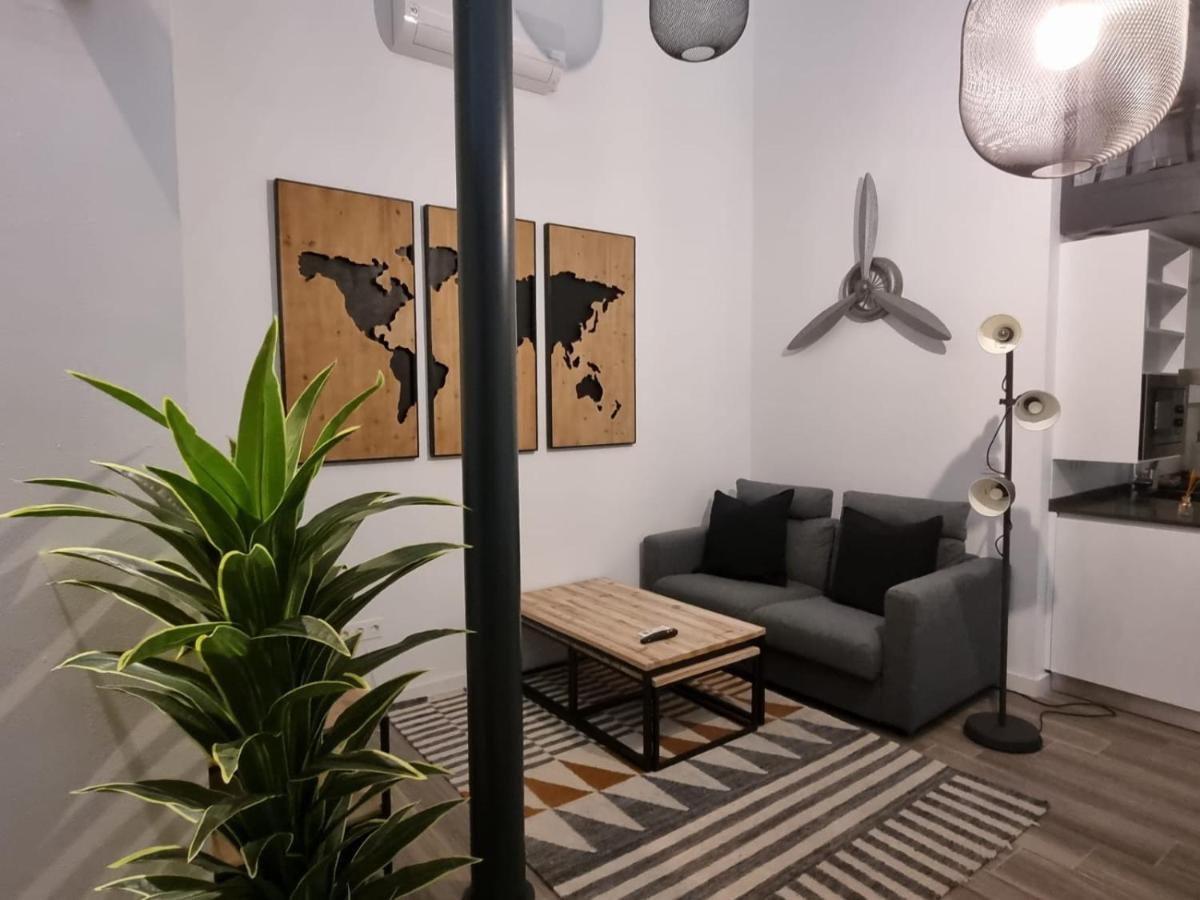Duplex Moderno En Alameda Lägenhet Sevilla Exteriör bild